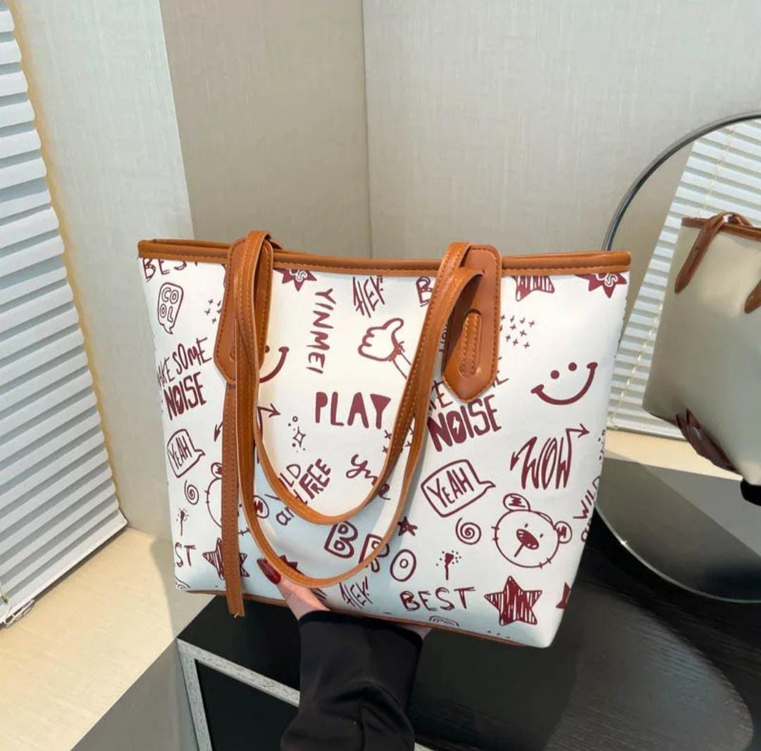 Sac à main au design graphique